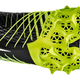 Illustration for article titled Nikes Aggressive New Cleats Help Football Players Turn On a Dime